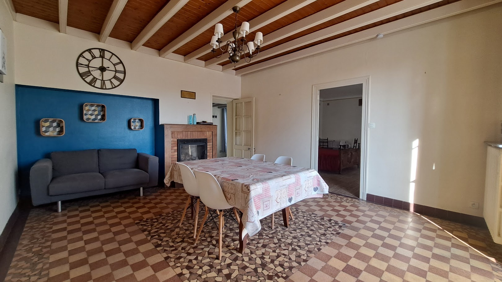 Logement meublé toutes charges comprises