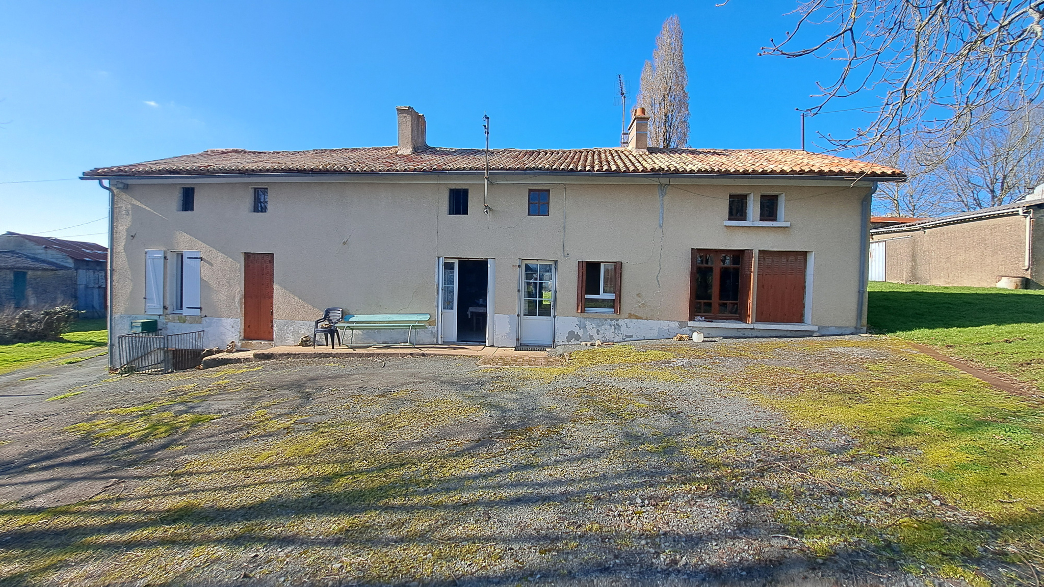 Ancienne ferme à vendre